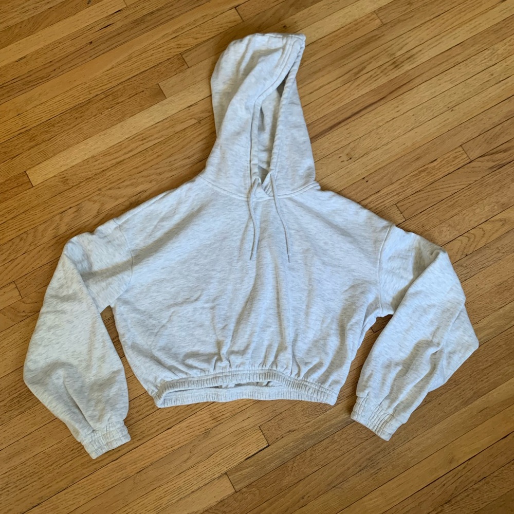 Divided H&M Cropped Heather Grey Hoodie Size Small